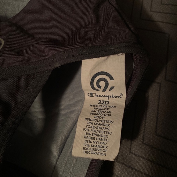 Champions Sports bra - Picture 3 of 3